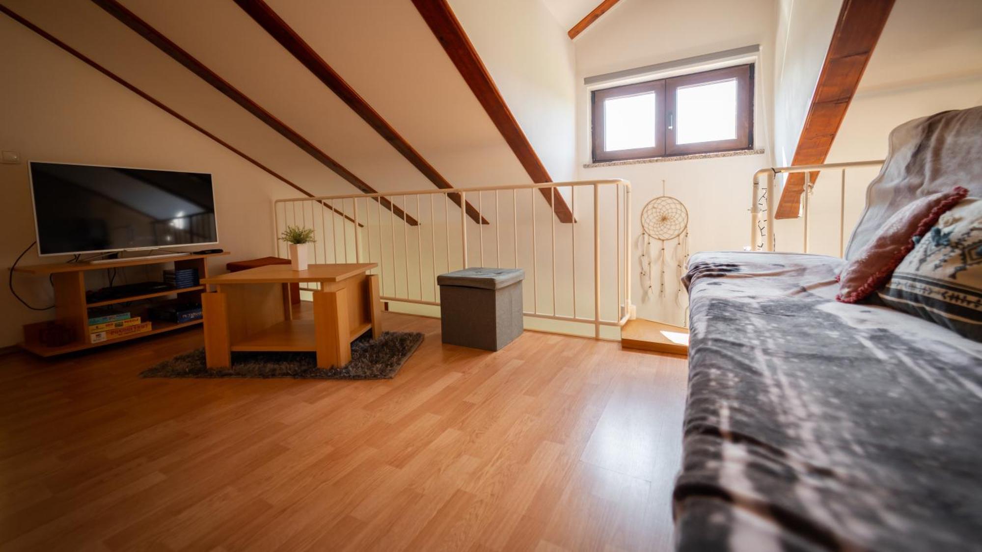 Specious Apartment Manitu In Forest Countryside Fužine Eksteriør billede